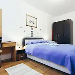 Sweet Dreams Apartments